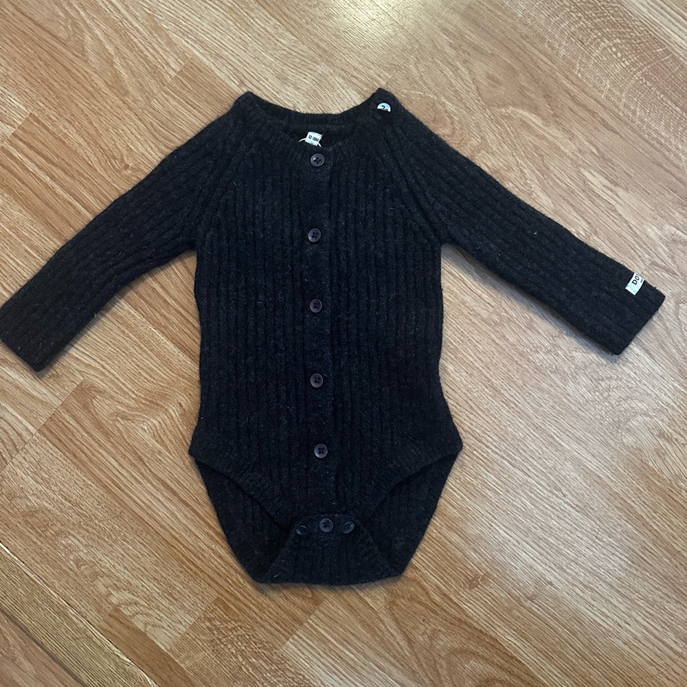 Donsje Wool Long Sleeve Bodysuit Onesie NWOT